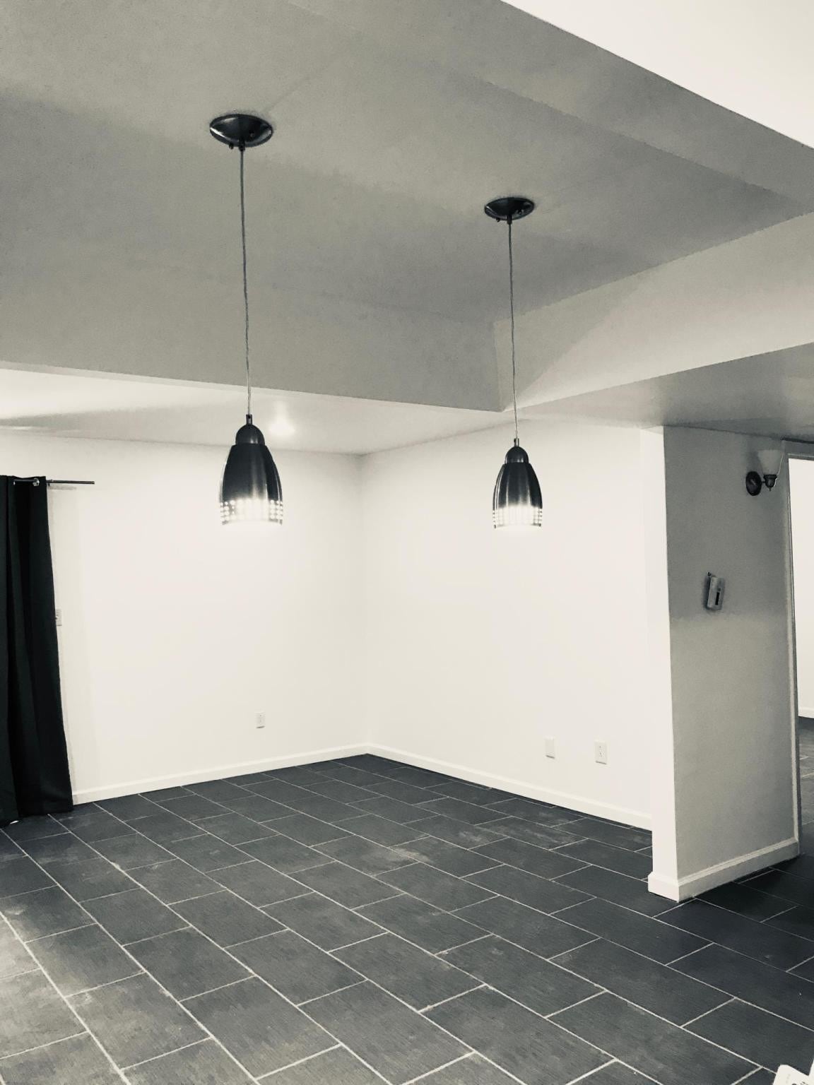 Dining area - 406 Skyview Dr