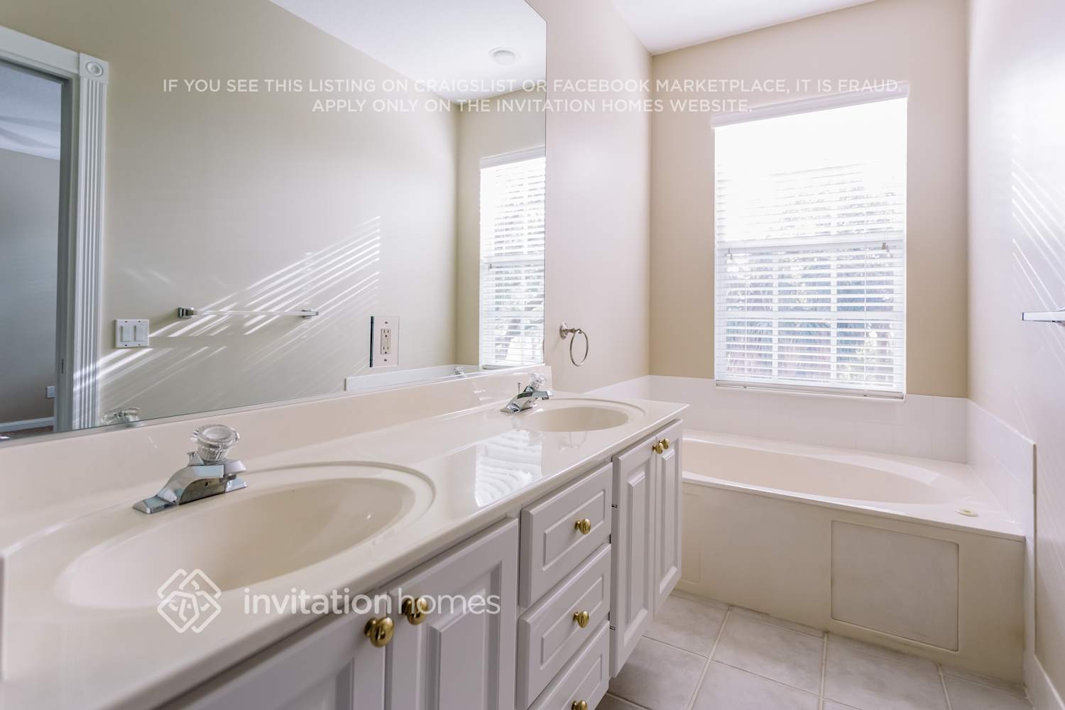 Building Photo - 342 Legare Ct