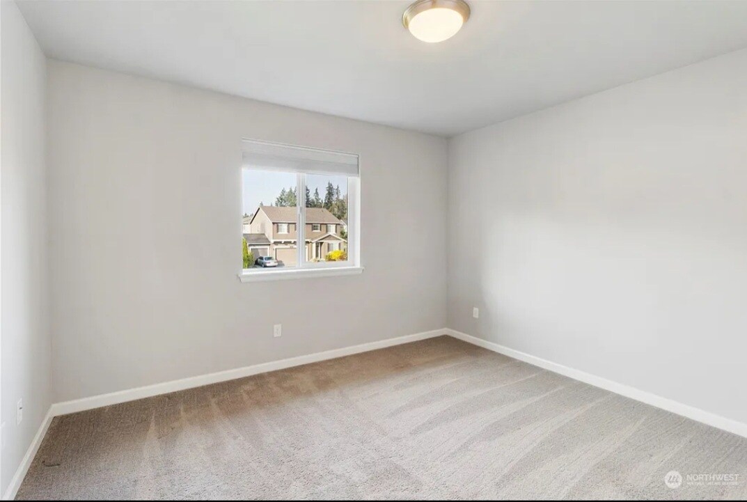 Building Photo - 8319 174th Street Ct E