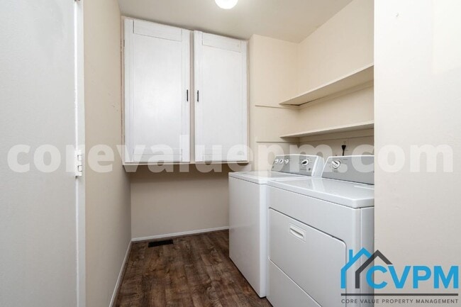 Building Photo - 1715 Tarleton Way