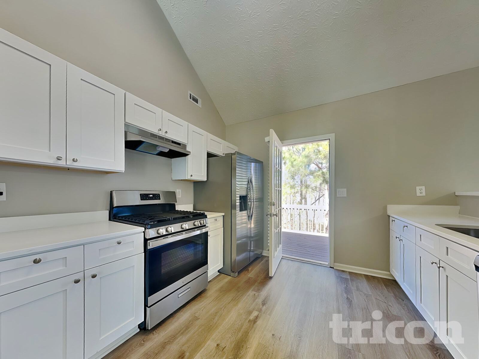 Building Photo - 1270 St Francis Ct