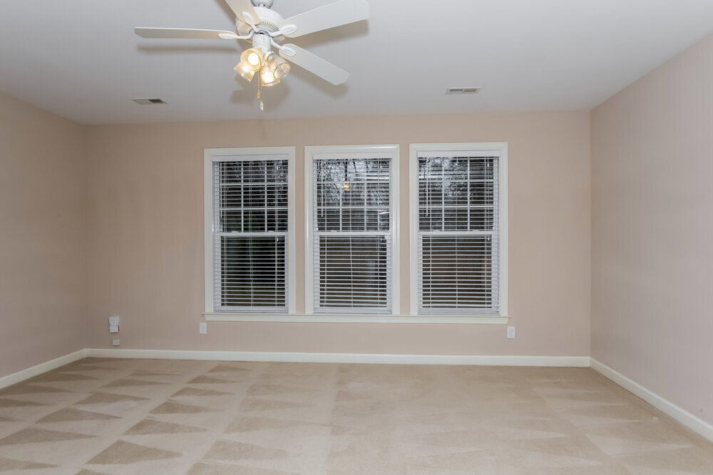 Building Photo - 8907 Arbor Creek Dr