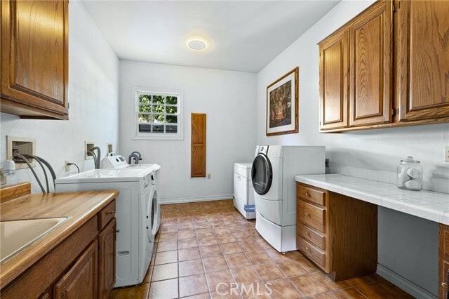 Building Photo - 533 E Sierra Madre Ave