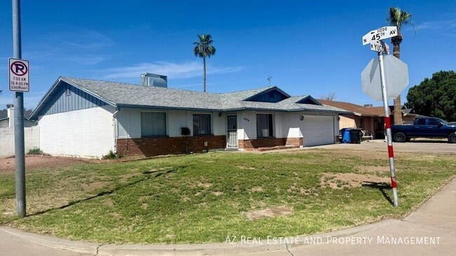 Building Photo - 4440 W Yucca St