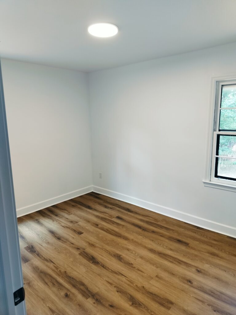 Building Photo - 731 N Price Rd