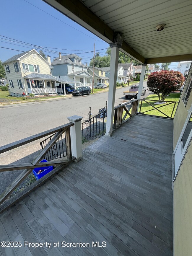 Building Photo - 525 E Lackawanna Ave