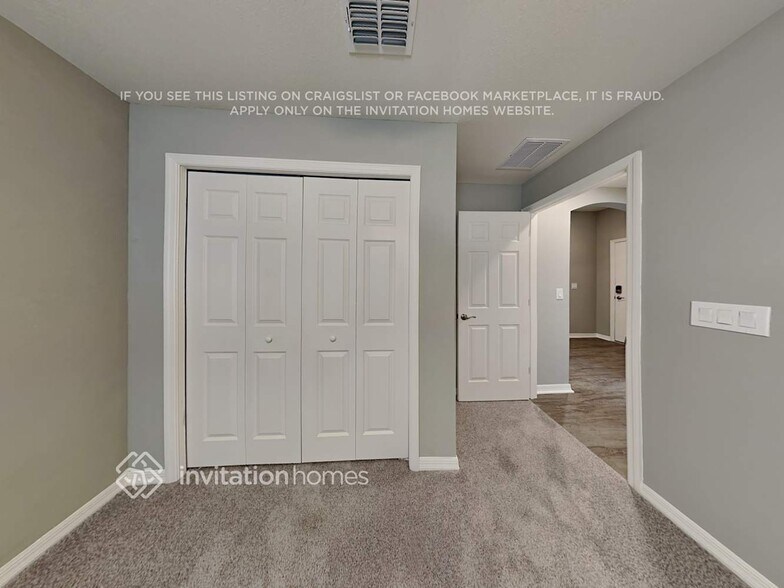 Building Photo - 3922 Willow Ridge Dr