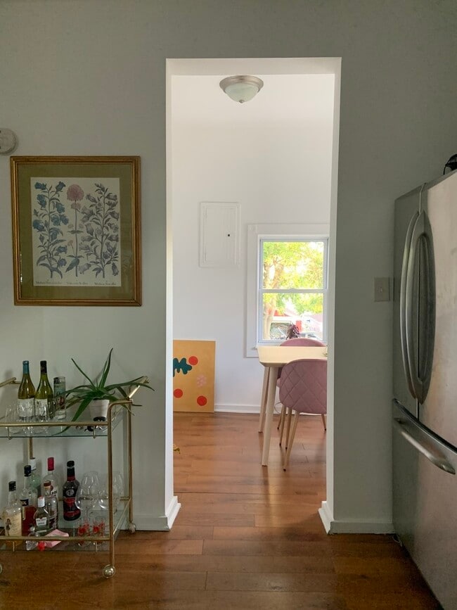 Building Photo - 1735 N Kimball Ave