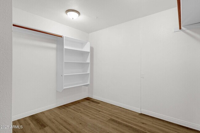 Building Photo - 22365 N 69th Ave