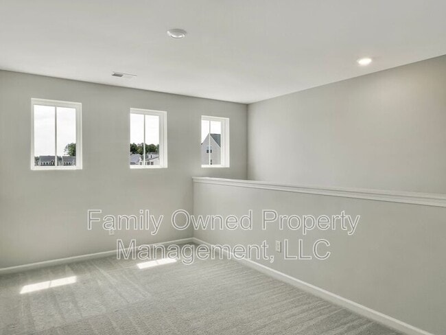 Building Photo - 175 Camellia Bloom Dr