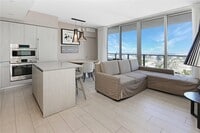 Building Photo - 4010 S Ocean Dr