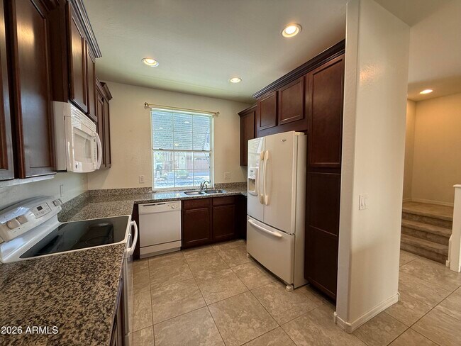 Building Photo - 4258 E Pony Ln