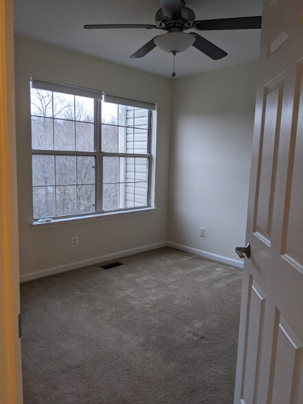 Building Photo - 11817 Limoux Pl