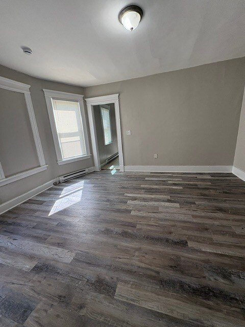 Building Photo - 56 Ashley St