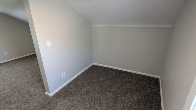 Building Photo - Welcome to this newly renovated, 4-bedroom...