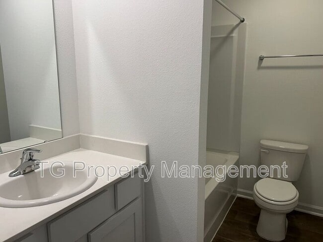 Building Photo - 9179 Stony Brk Rd