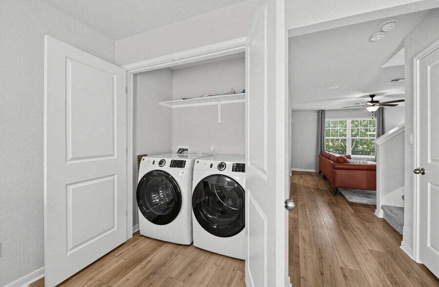 Building Photo - 360 Witchhazel Way