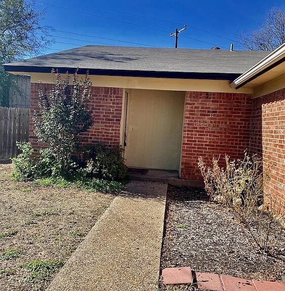 Entry Door - 11918 Metmora Ct