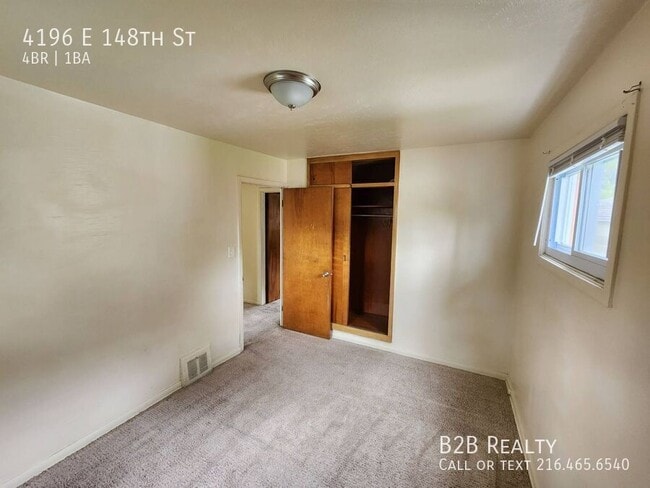 Building Photo - 4196 E 148th St