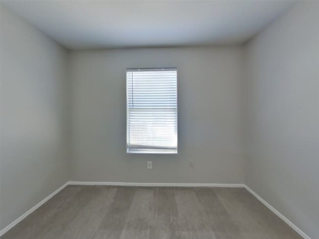 Building Photo - 614 Harpswell Ln