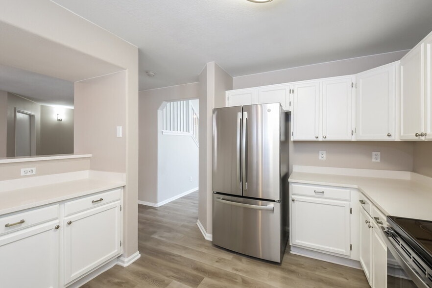 Building Photo - 4074 S Kirk Ct