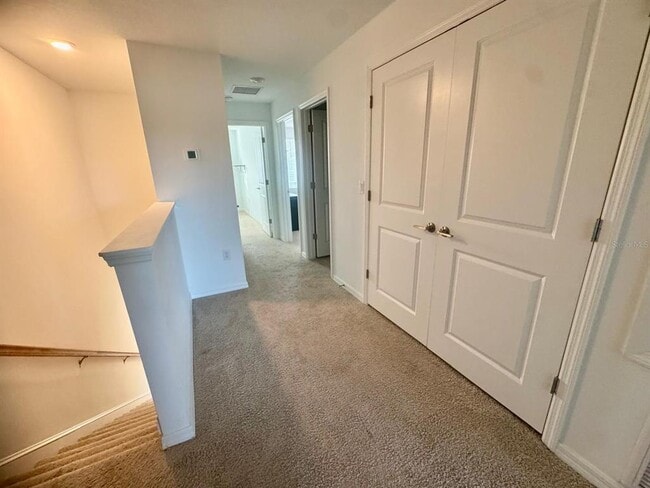 Building Photo - 5715 Archipelago St