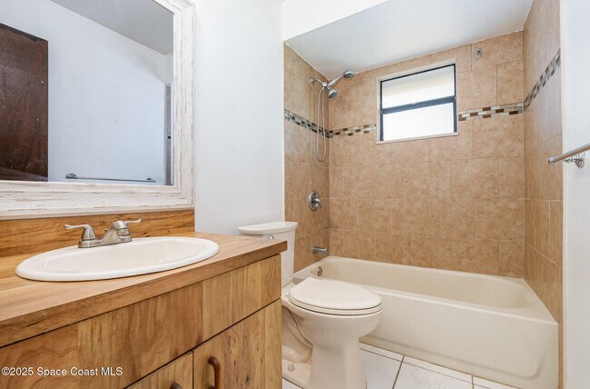 Building Photo - 178 Cinnamon Lake Cir