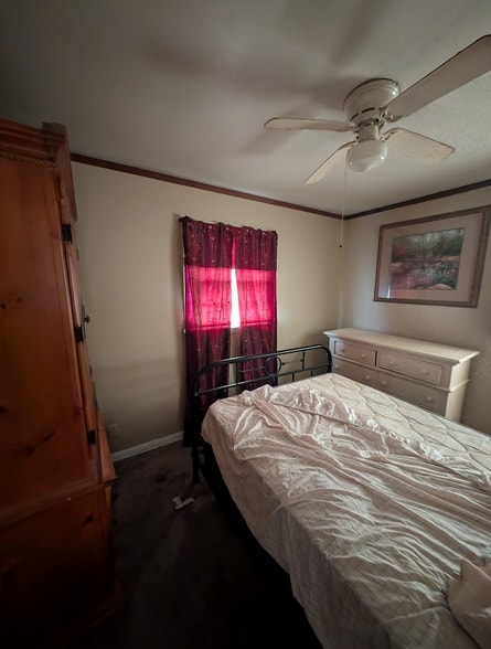 Building Photo - 2120 S 15th St