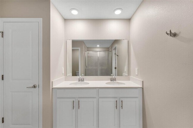 Building Photo - 2840 Muller Oak Lp