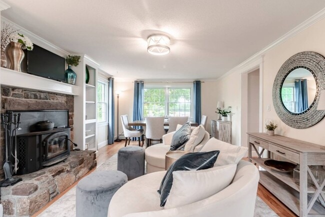 Building Photo - 45 Indian Hill Ave