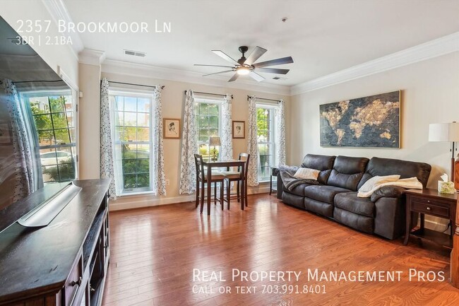 Building Photo - 2357 Brookmoor Ln