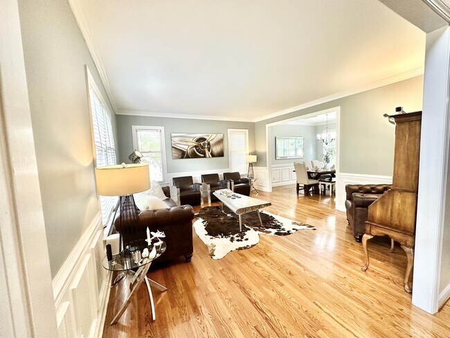 Building Photo - 1804 Crooked Creek Rd