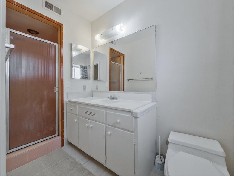 Building Photo - 21 El Cerrito Ave