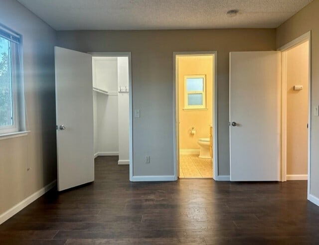Building Photo - Beautifully Updated 4-Bedroom Home