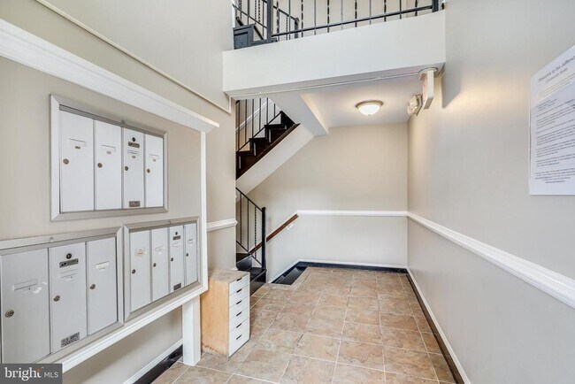 Building Photo - 5405 9th St NW