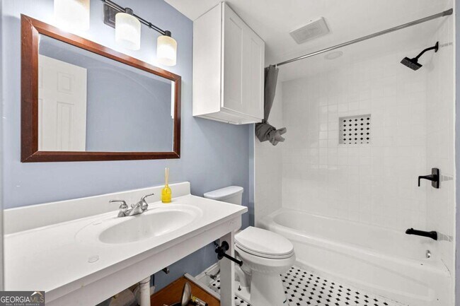 Building Photo - 6708 Baynes Hill Cir