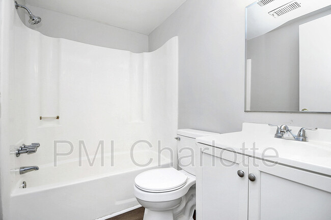 Building Photo - 4722 NC-73