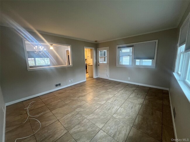 Building Photo - 3616 Jerusalem Ave