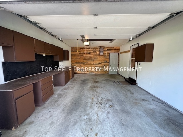 Building Photo - 312 NE Harvey St