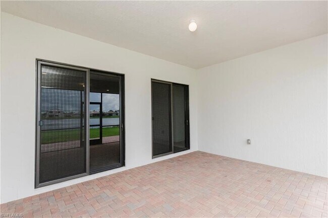 Building Photo - 5114 Panella Ave