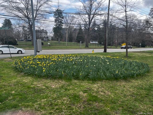 Building Photo - 55 N Broadway