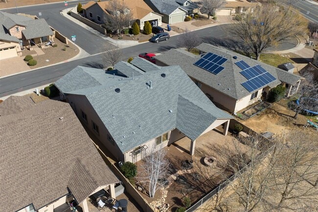 Building Photo - 4 bedroom, 2 bath Home in Quailwood