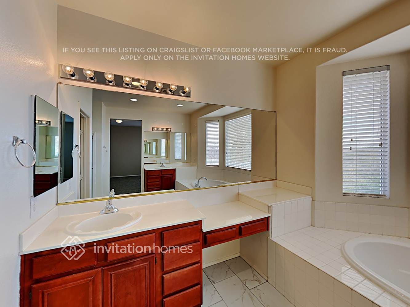 Building Photo - 3316 Chesterbrook Ct