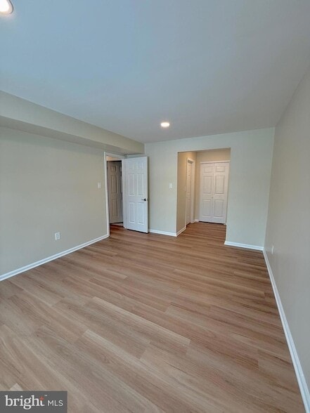 Building Photo - 31013 Bennett Pl