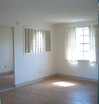 Living Room - Candlewood Apartments