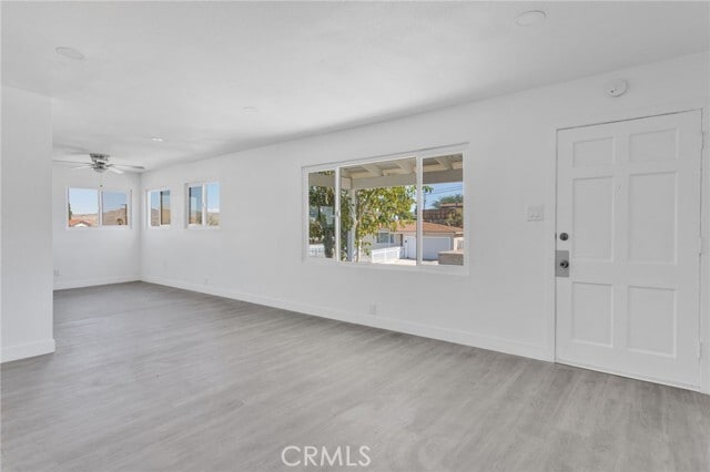 Building Photo - 520 Adele Dr