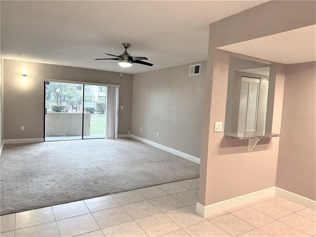 Building Photo - 5057 Vineland Rd