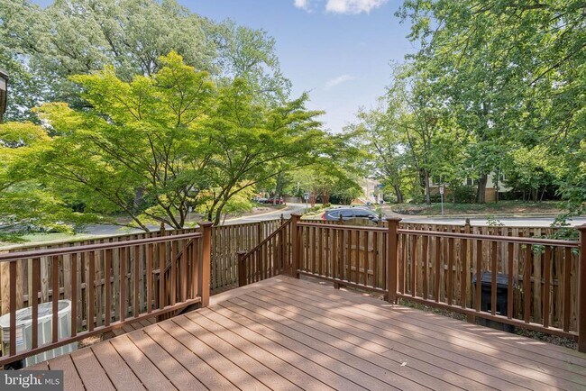 Building Photo - 2708 Shawn Leigh Dr