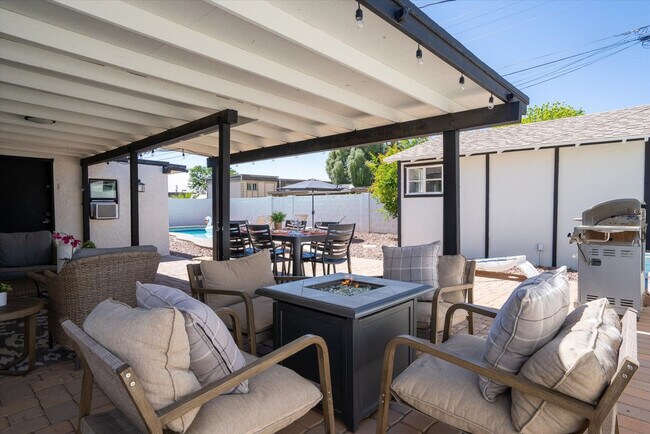 Building Photo - 4920 N 85th St