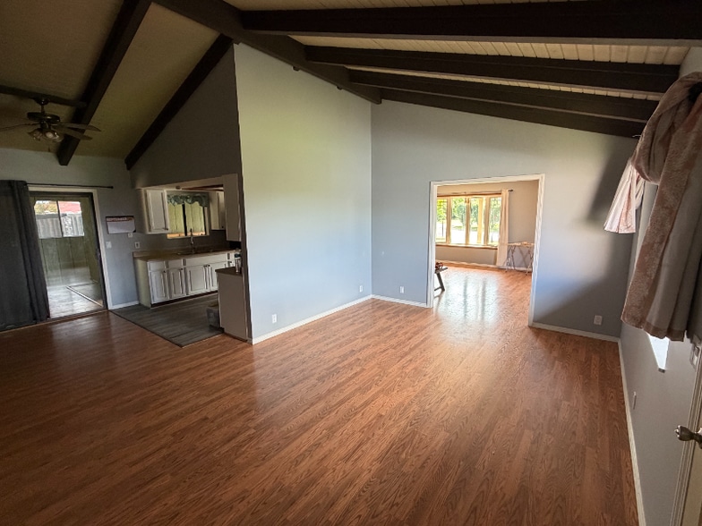 Building Photo - 60 Alapio Pl